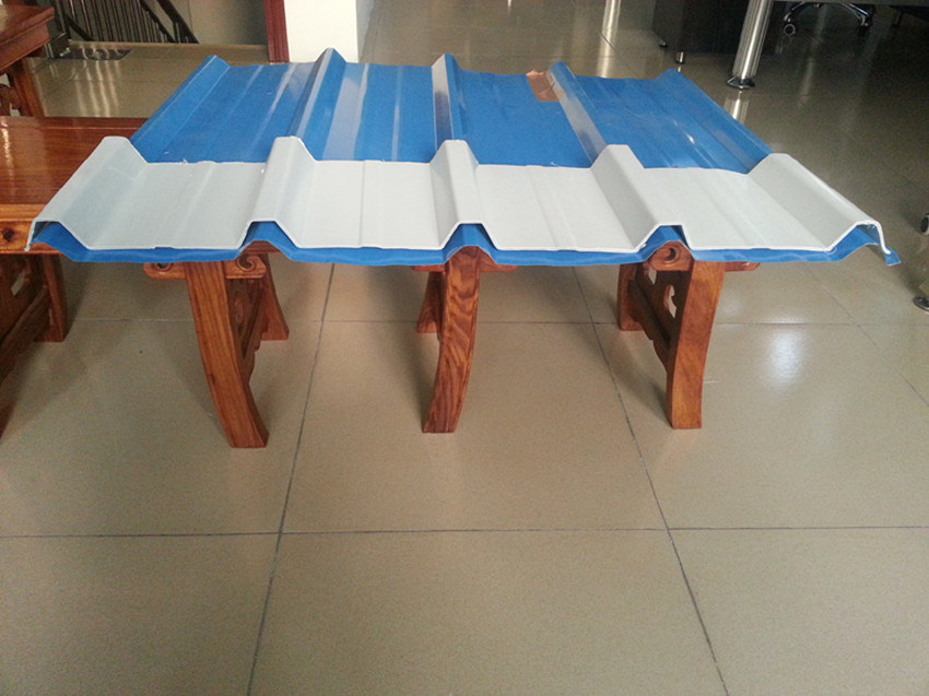 Звукоизоляционные и теплоизолированные полые гофрированные кровельные панели из ПВХ толщиной 9 мм